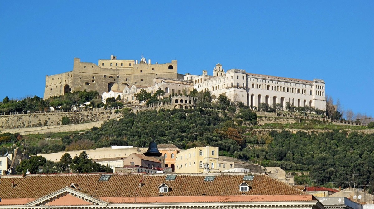 castel_sant_elmo_-_panoramio_1
